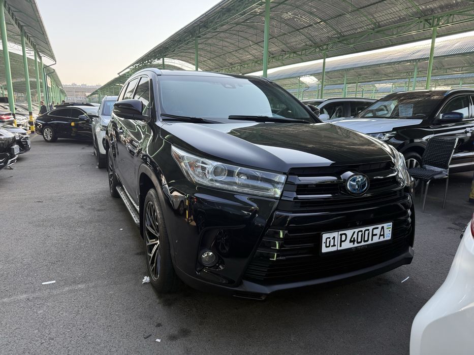 Toyota haylandr 2018 yil kraska toza