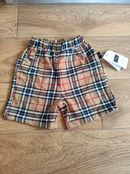 Pantaloni scurți 4-6ani gen Burberry
