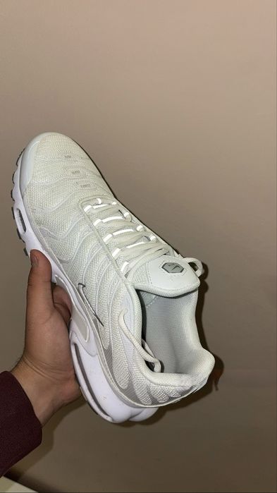 Nike tn обувки.