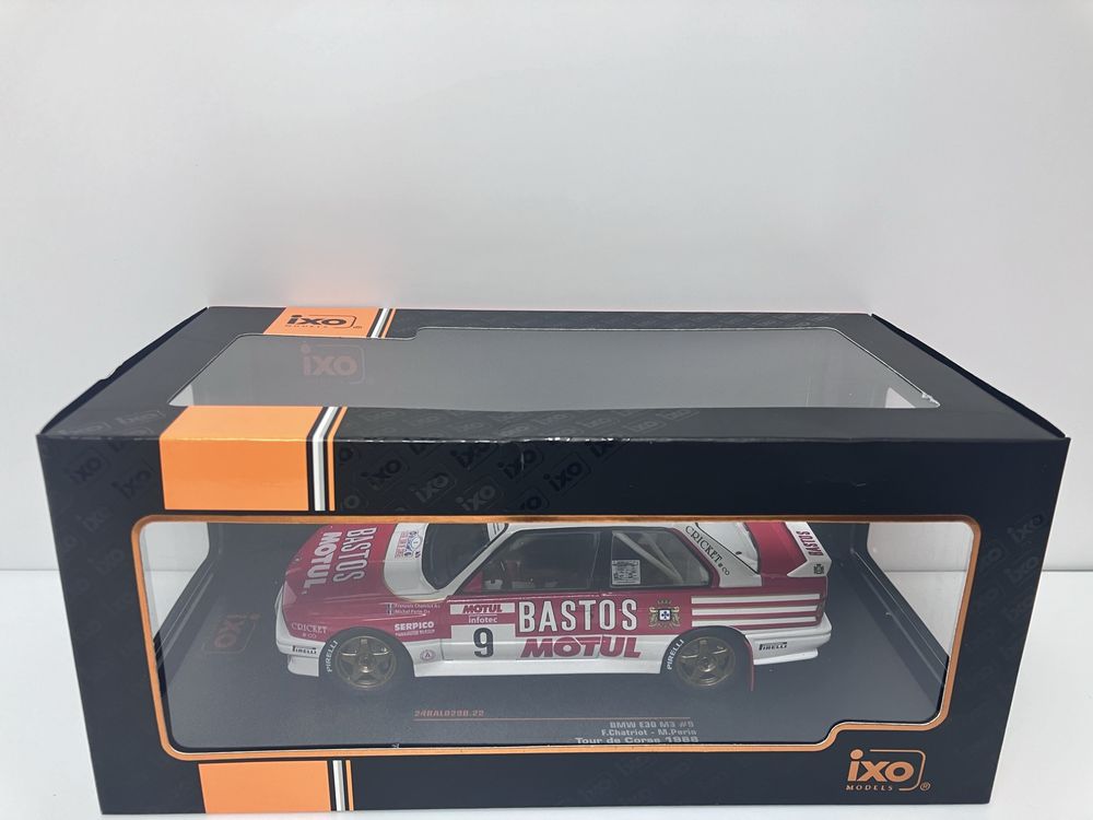 macheta auto BMW M3 E30 Motul IXO 1/24