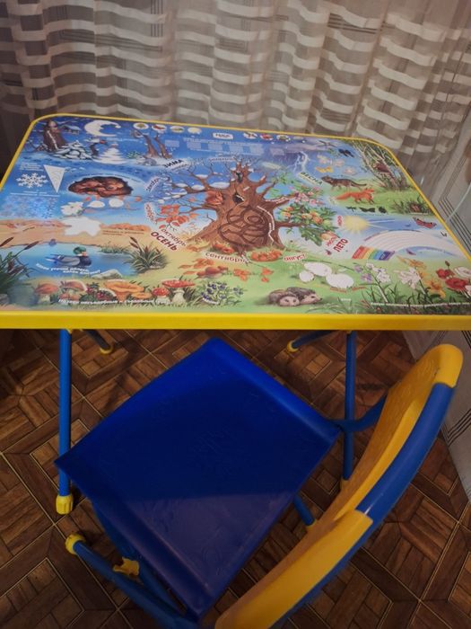 Стол детский Nika Kids