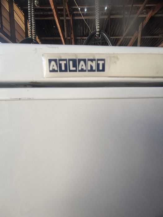 Продам холодильник марки «Атлант» б/у, в рабочем состоянии