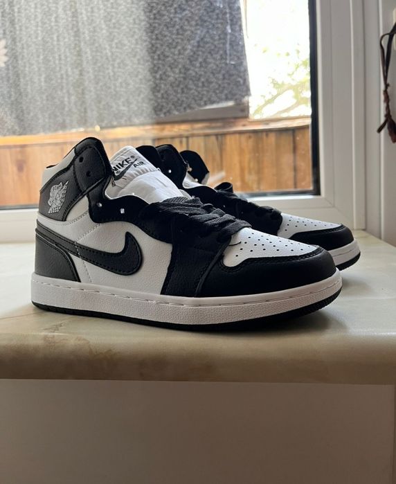 Кроссовки Air Jordan