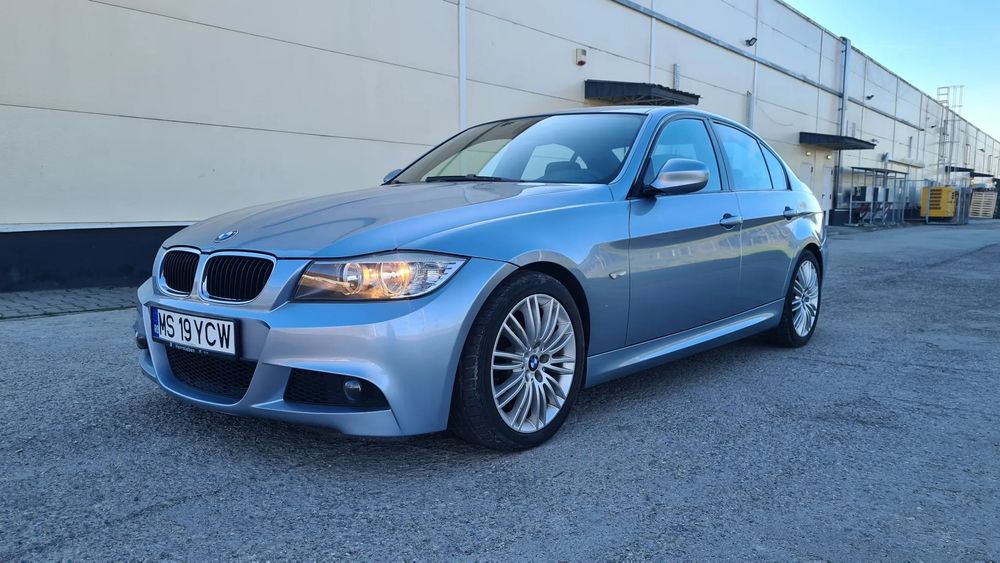 BMW Seria 3 E90 318i Facelift