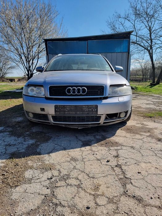 Audi a4 2.5 TDI на части