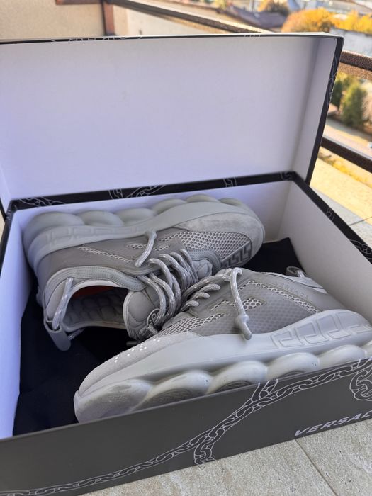 Versace Chain Reaction