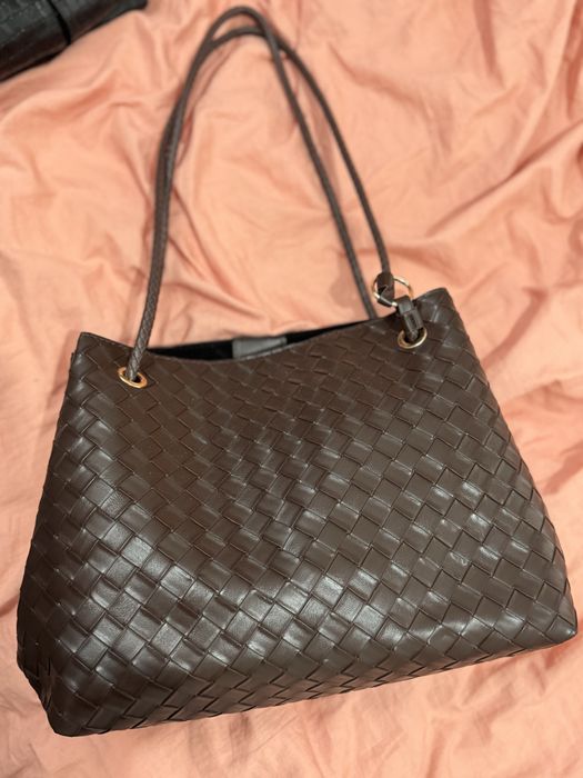 Geantă bucket SinSay