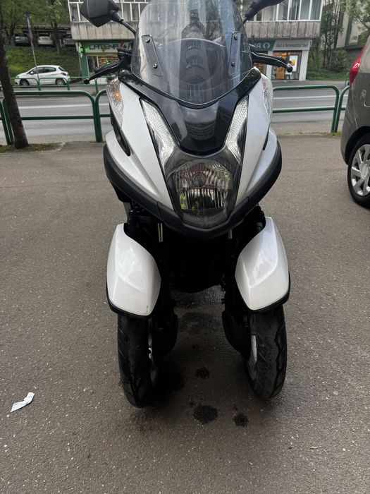 Yamaha tricity (125) categoria B