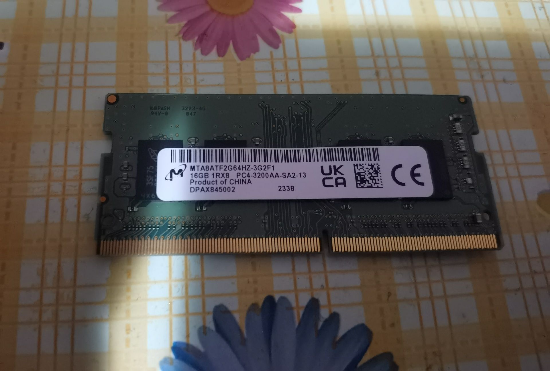 Placuta Memorie 16GB RAM DDR4 3200mhz