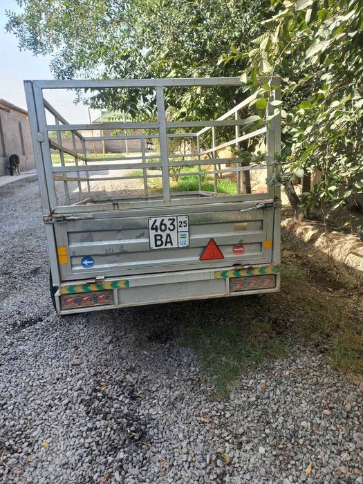 Прицеп сотилади ...