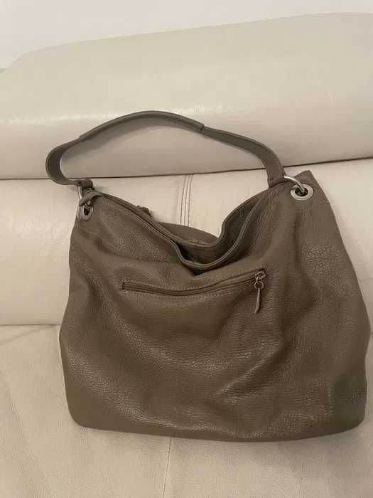 Продавам Дамска чанта