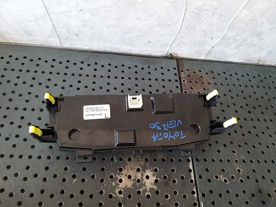 Panou comanda clima ac toyota verso r2 559000f111