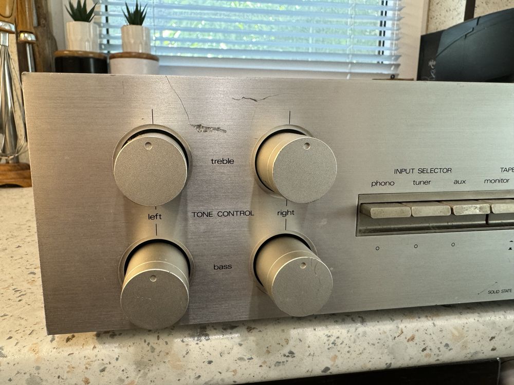 Luxman L2 Качествен стерео усилвател