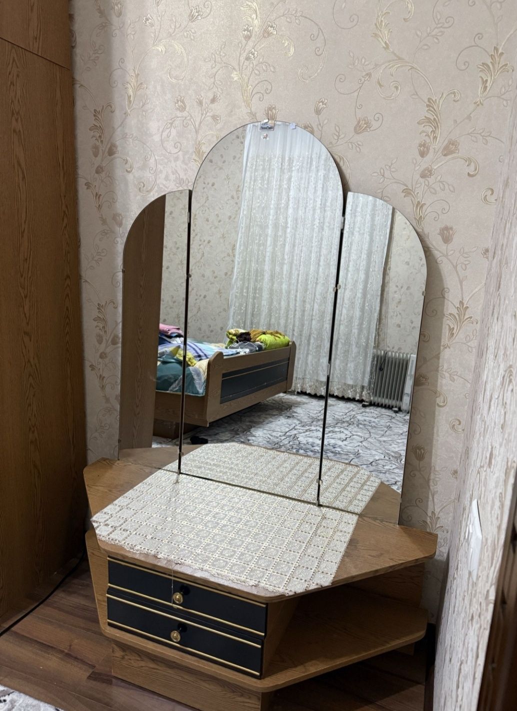 Продается спальня