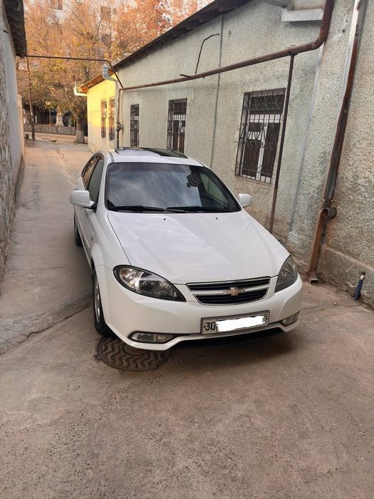 Jentra srochna sotiladi