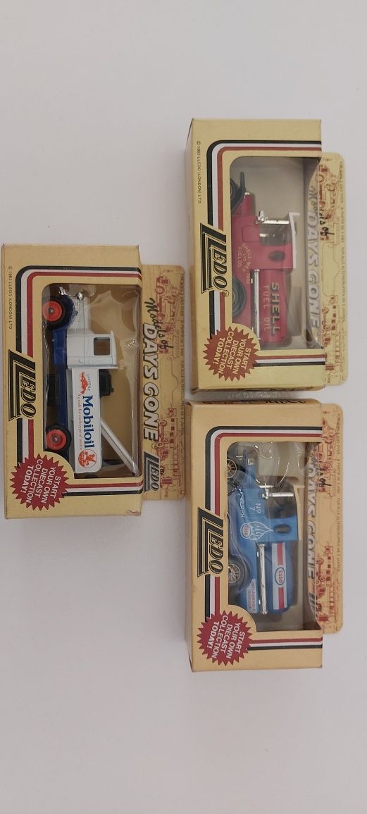 Masinute vechi Matchbox Lledo Shell Esso Mobiloil