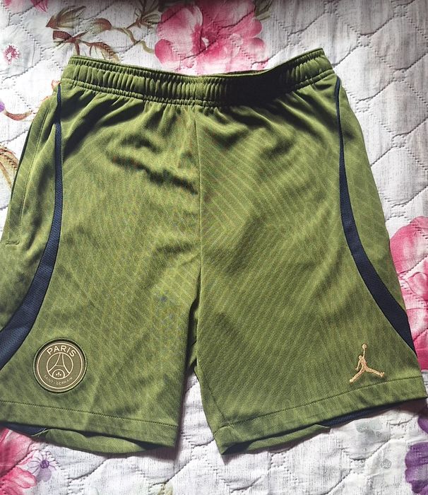 Оригинални къси панталони Jordan psg