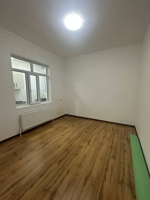 Самарканд дарвоза 2/2 400 ye