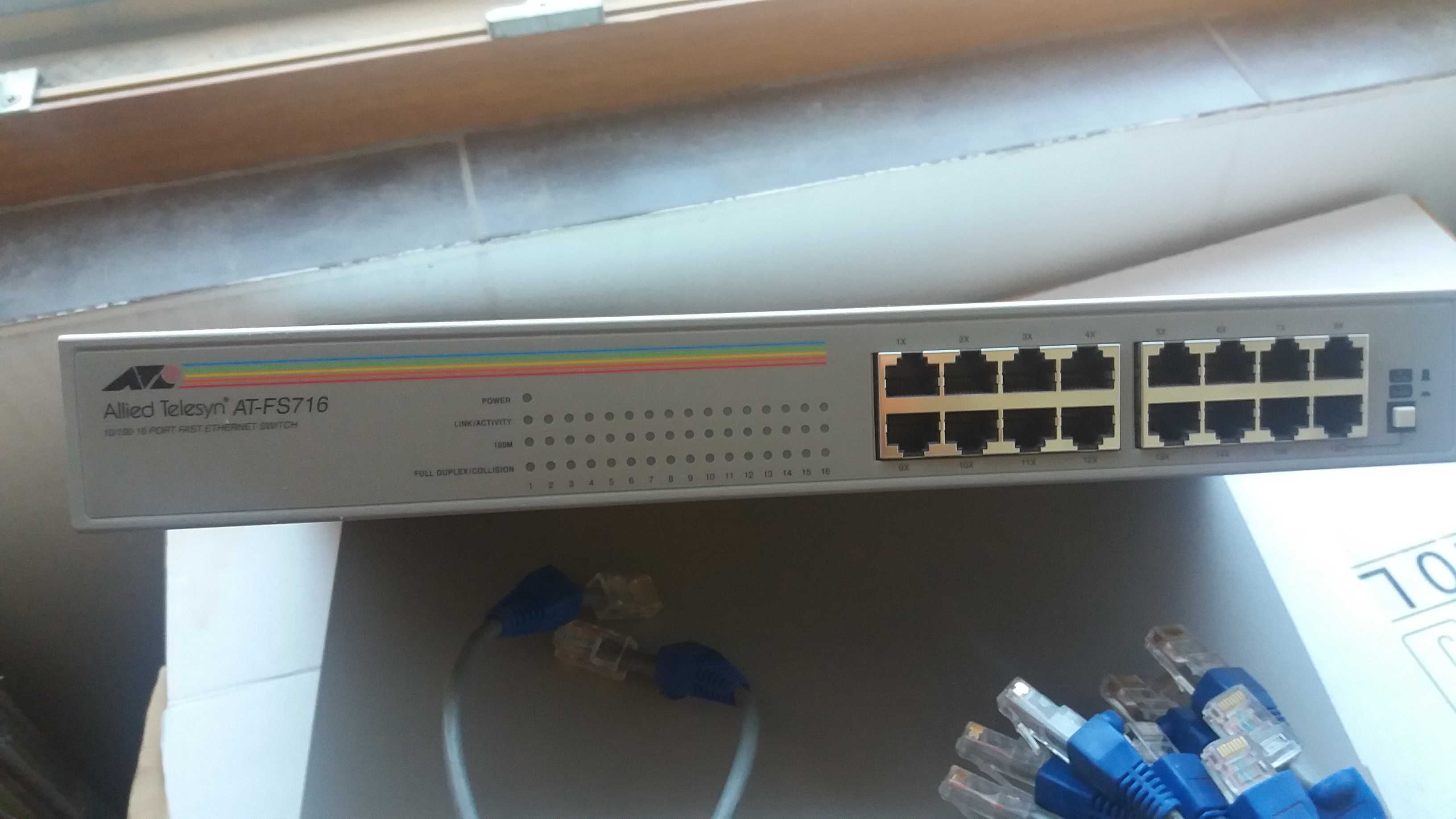 Modem_Router_Switch Allied Telesyn AT-FS716L_16 Port Fast Ethernet=150