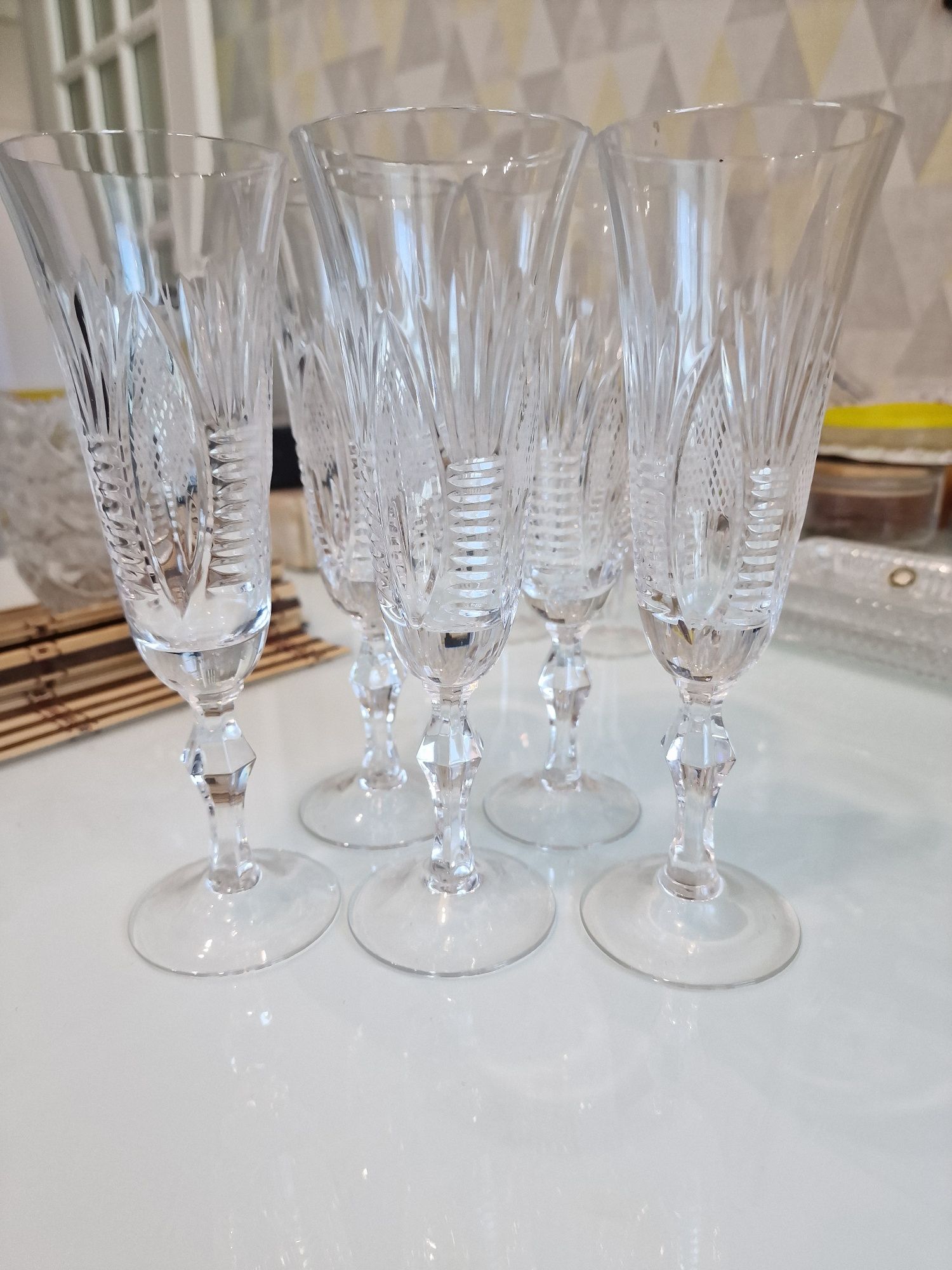 Хрустальные стаканы в ассортименте