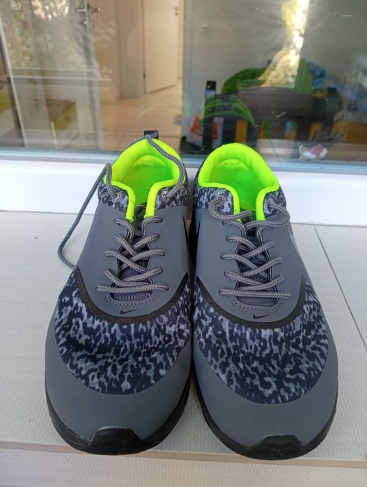 Дамски маратонки nike 38 номер