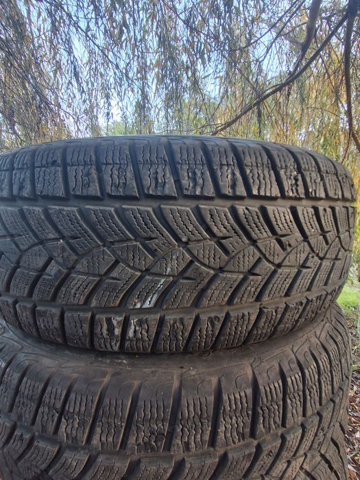 Зимни гуми 215/60/17