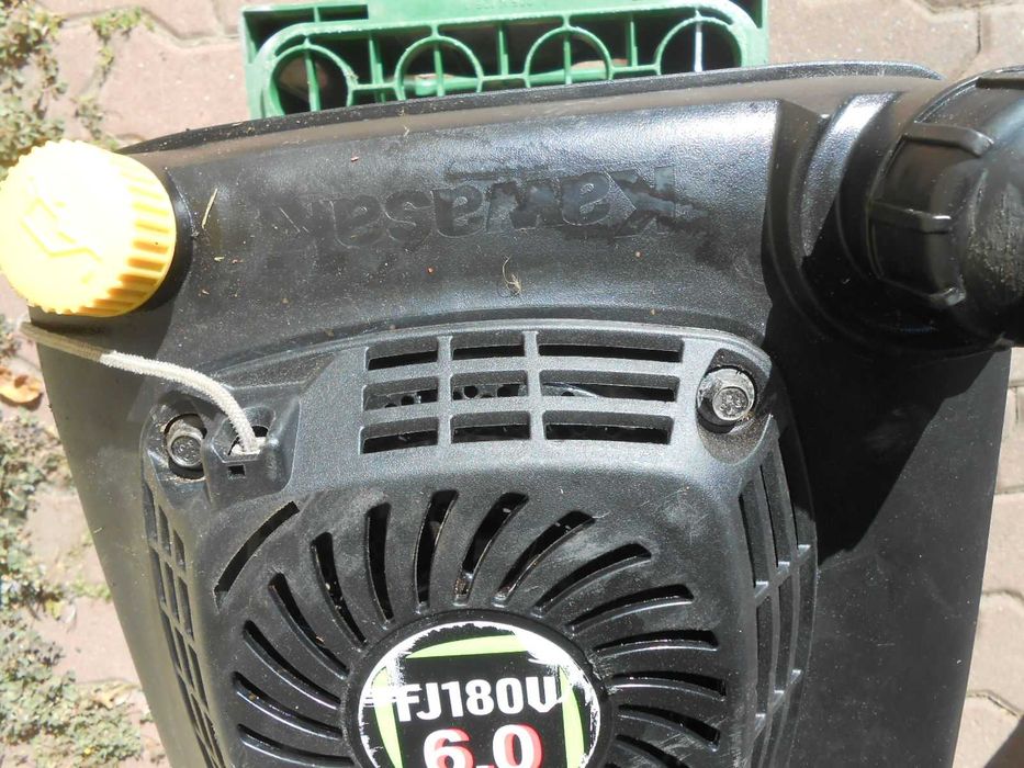 Kawasaki motor benzina 6 hp ax vertical
