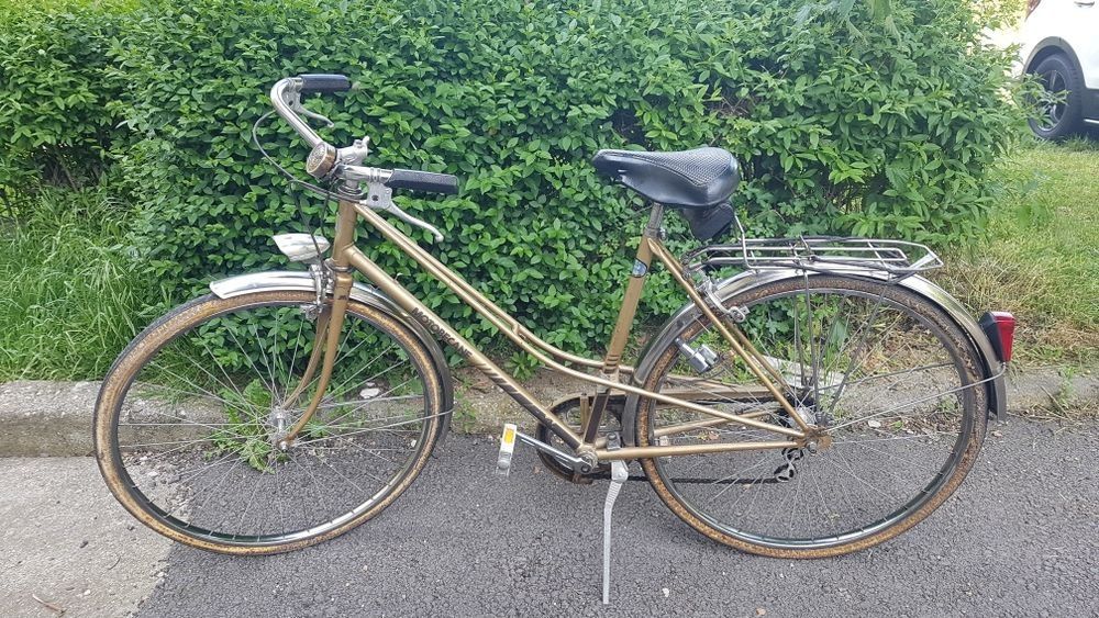 Trotineta de marca si biciclete  import