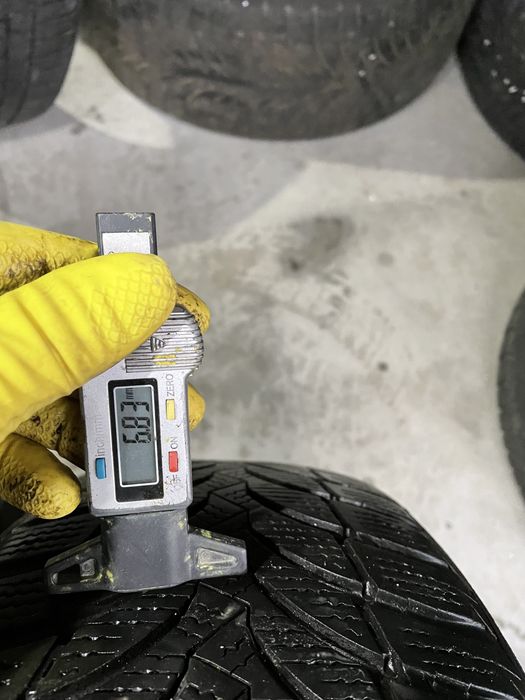 anv m+s 205/60/16 Michelin/Nexen