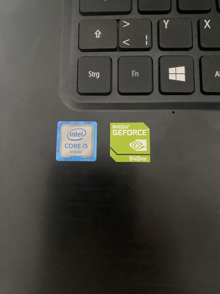 Laptop Acer  aspire E5-774G