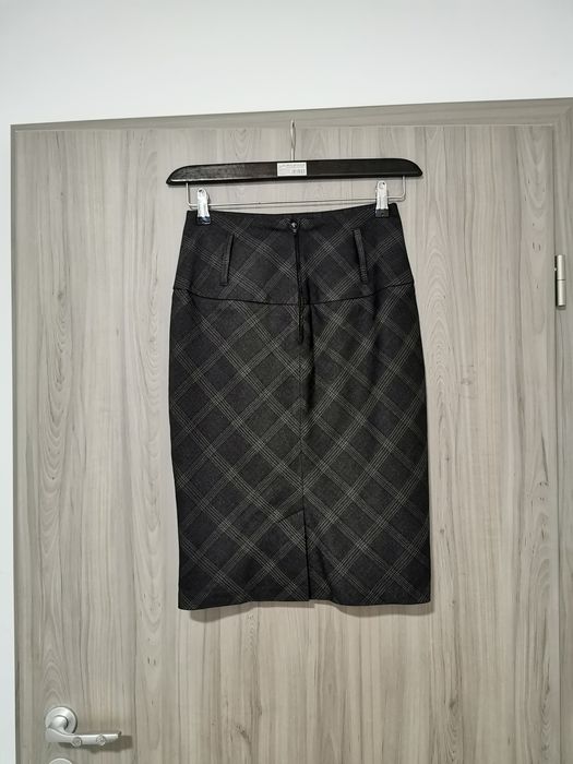 Fusta Orsay, mărimea 34,nouă fără eticheta