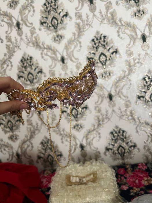 Diademalar sotilari. Holati yangi