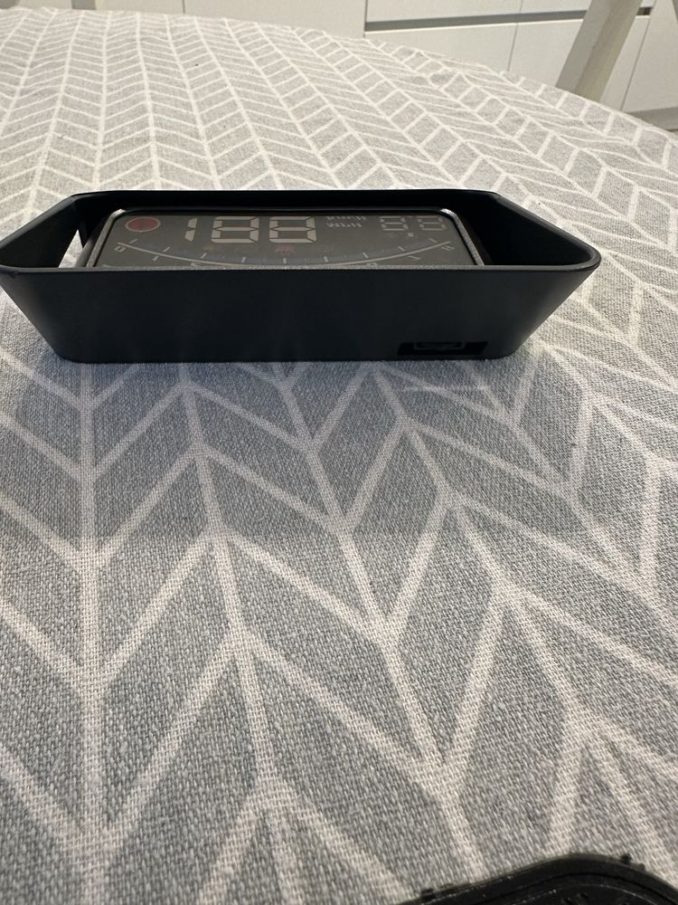 Head up display universal