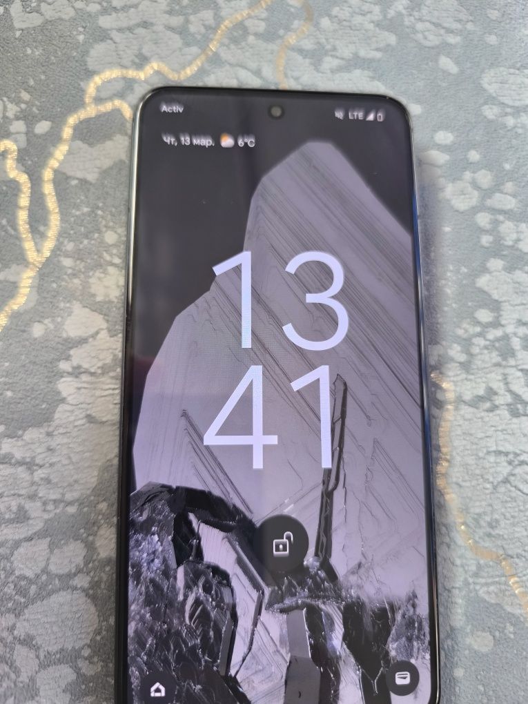 Google  pixel  8