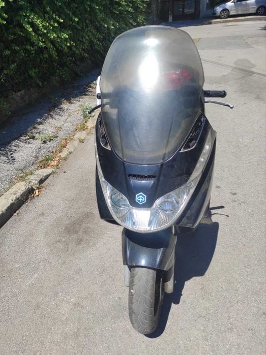 Piaggio X8 400 на части