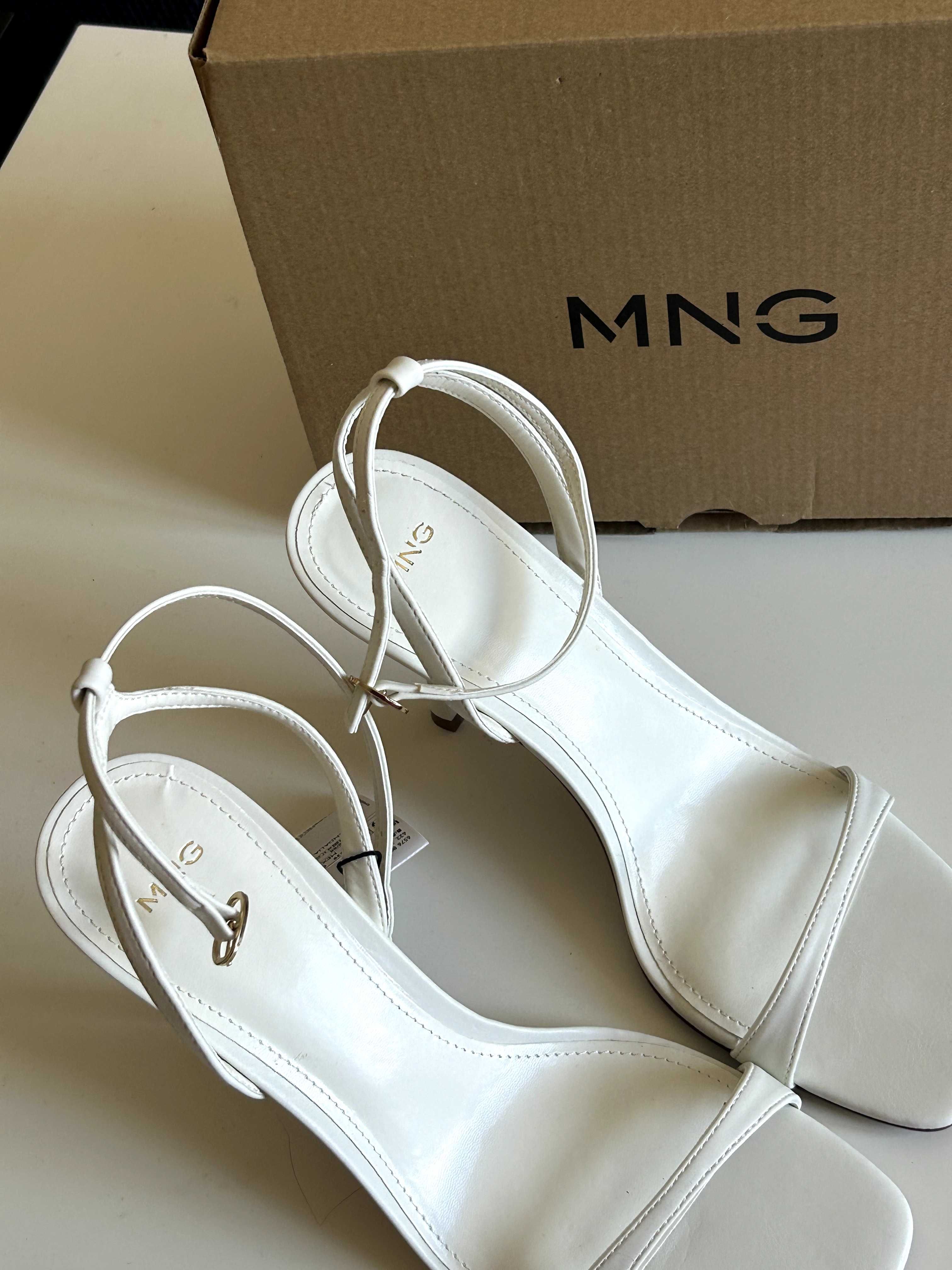 Токчета MANGO 39 НОВИ