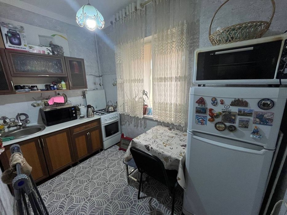 Авиасозлар 2, Кадышева базар продается квартира