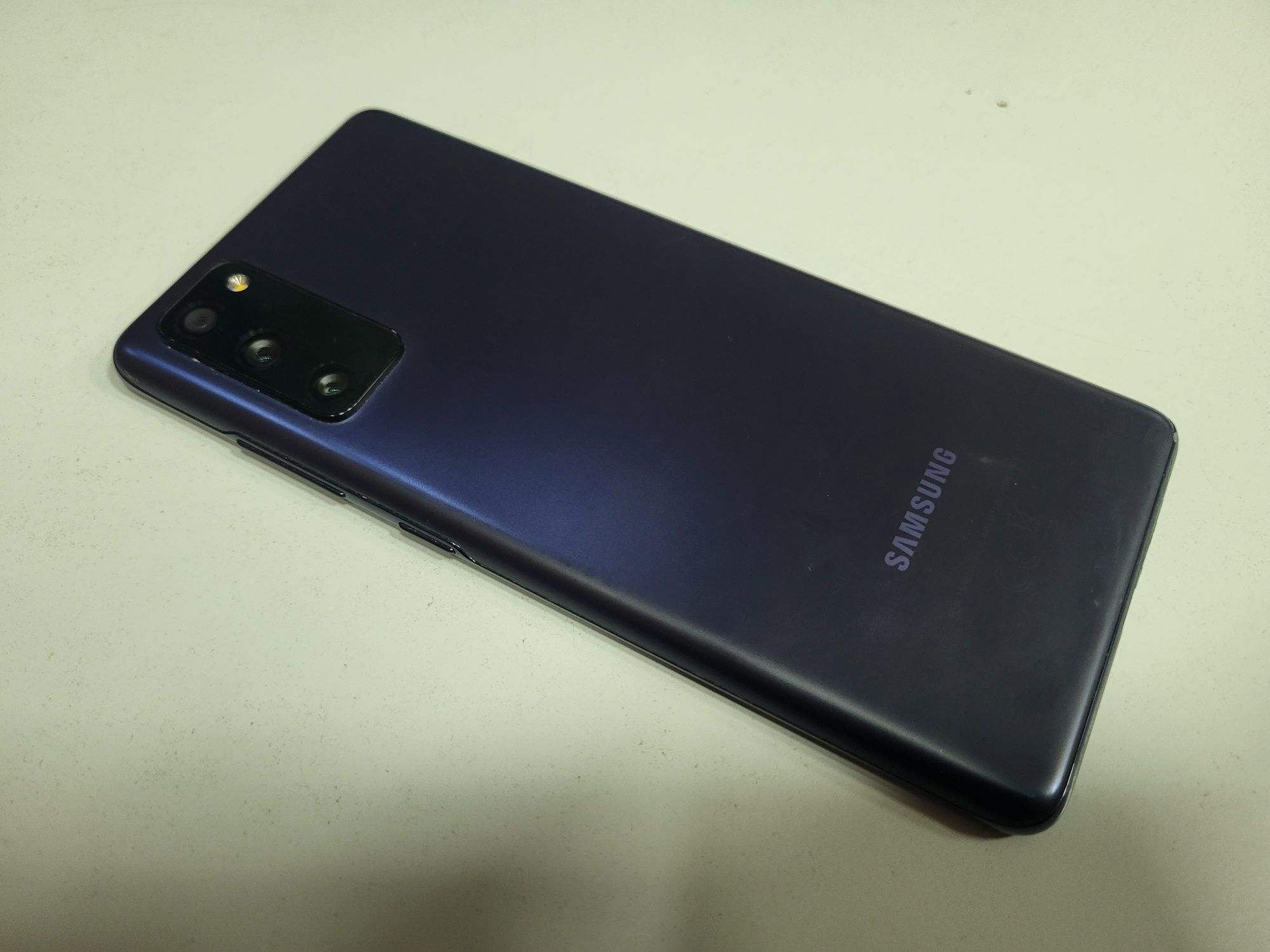 Samsung Galaxy S20 fe 5g Blue/Black Ca Nou
