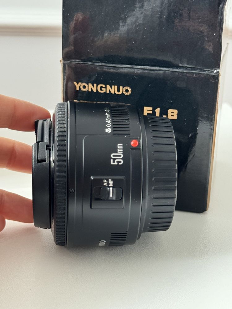 Объектив YongNuo 50mm f 1.8