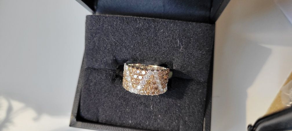 Inel din aur 18k cu diamante