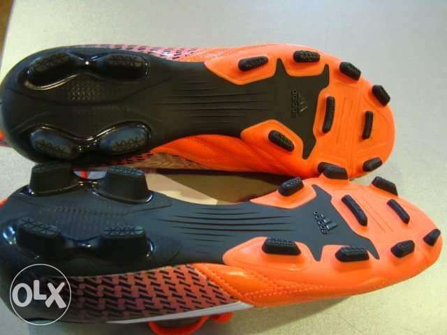 Ghete Fotbal Adidas NEORIDE TRX FG , Noi in Cutie!