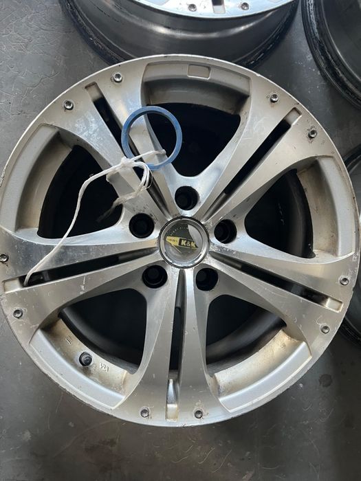 Продам диски компл