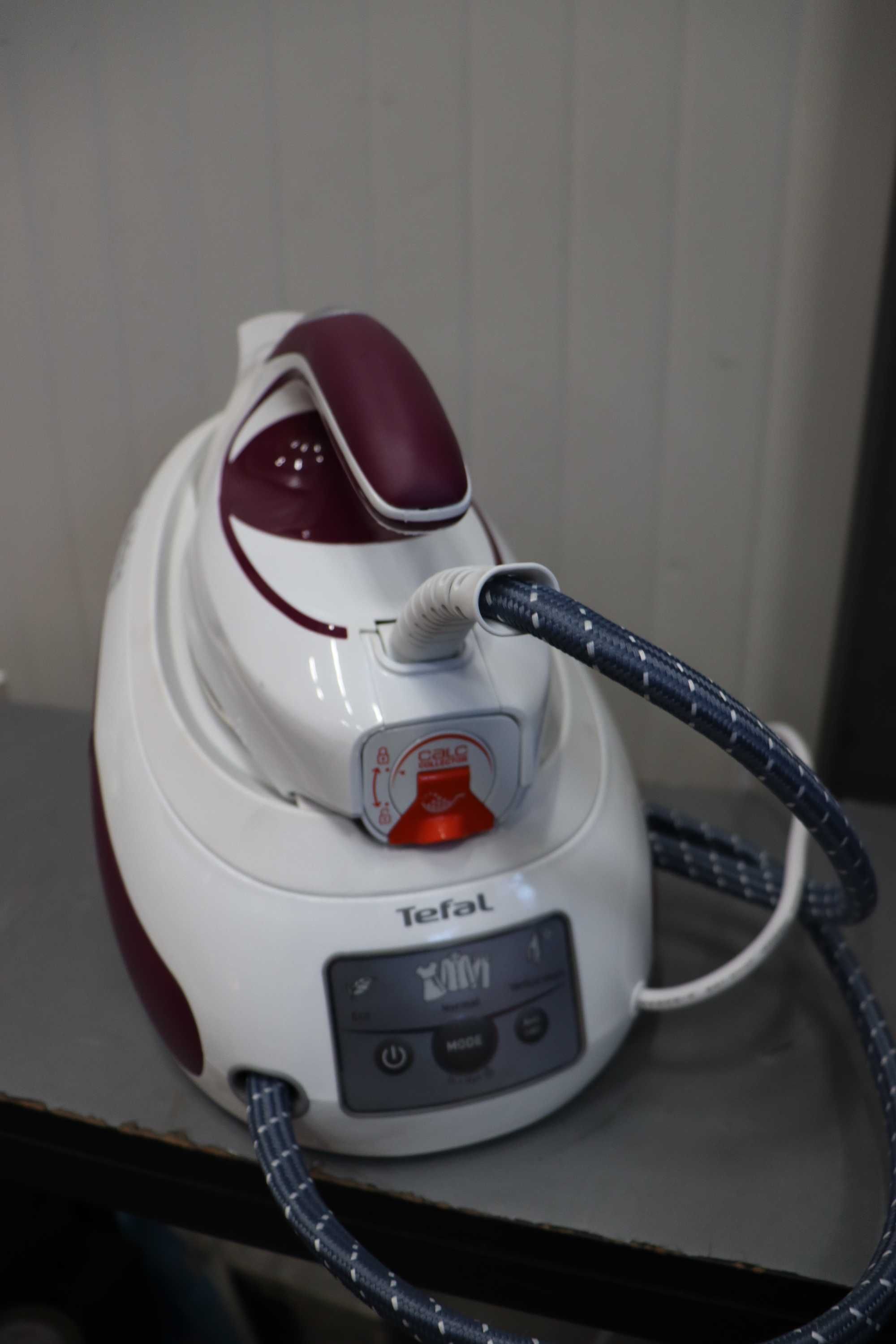 Tefal SV8054 Express парогенератор, 2800W 6,5bar, авт. изключване 1,8л