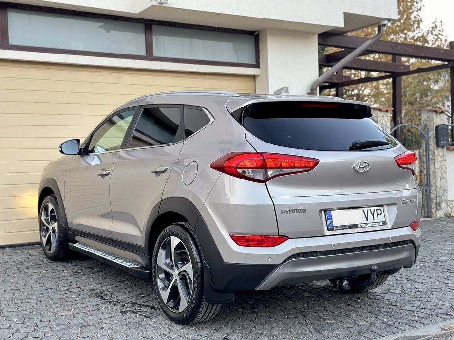 Hyundai Tucson 1.7 CRDI Premium Luxury New Model Accept Variante Auto