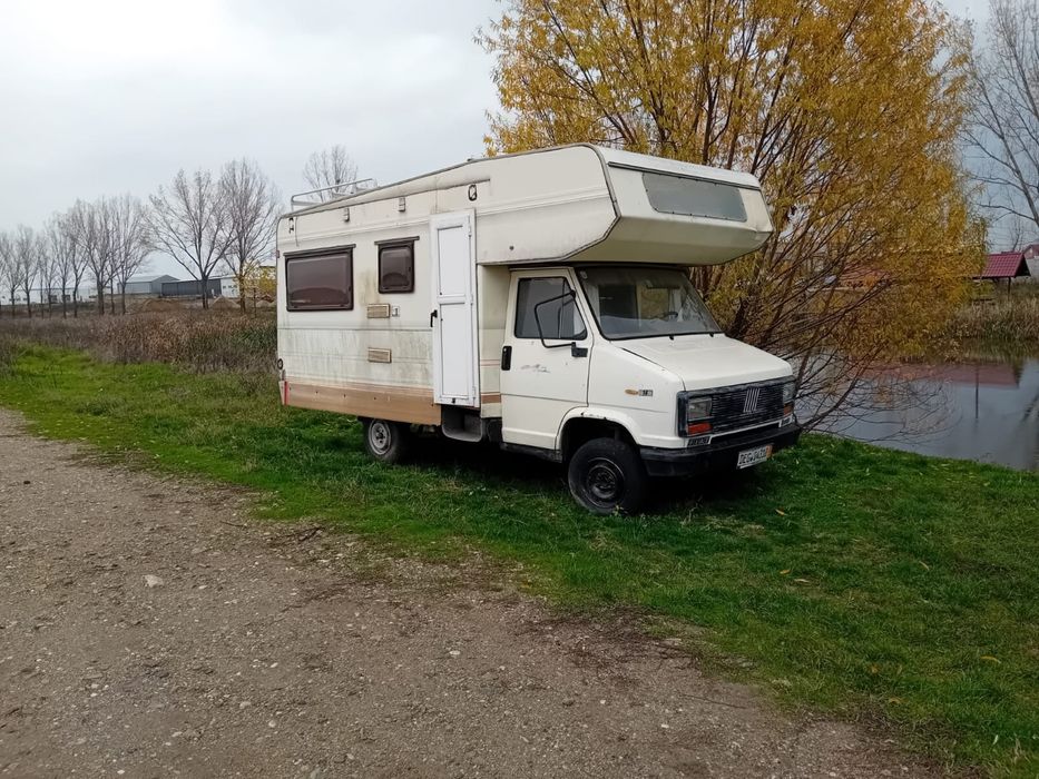 Autorulota pret 1600 euro