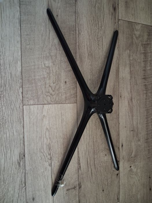 Пррдам  ножки от телевизора