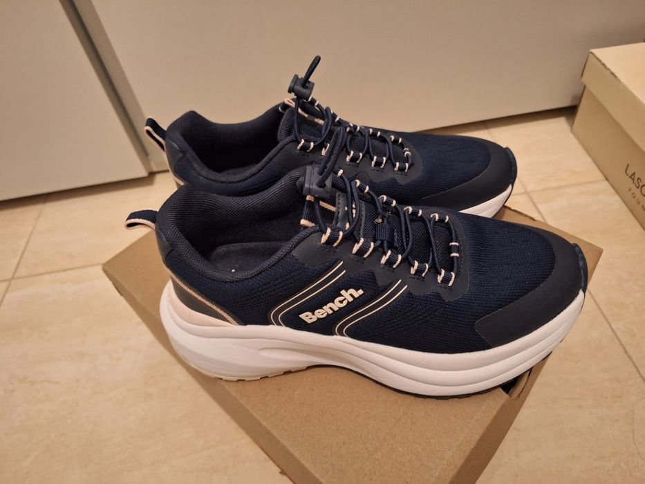 Adidasi dama superbi Bench, bleumarin, marimea 37, o purtare