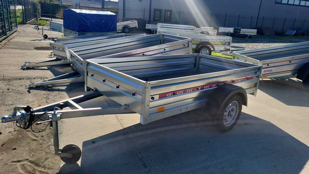 Remorca auto 750 Kg cu sau fara prelata -- Plata in rate prin TBI BANK