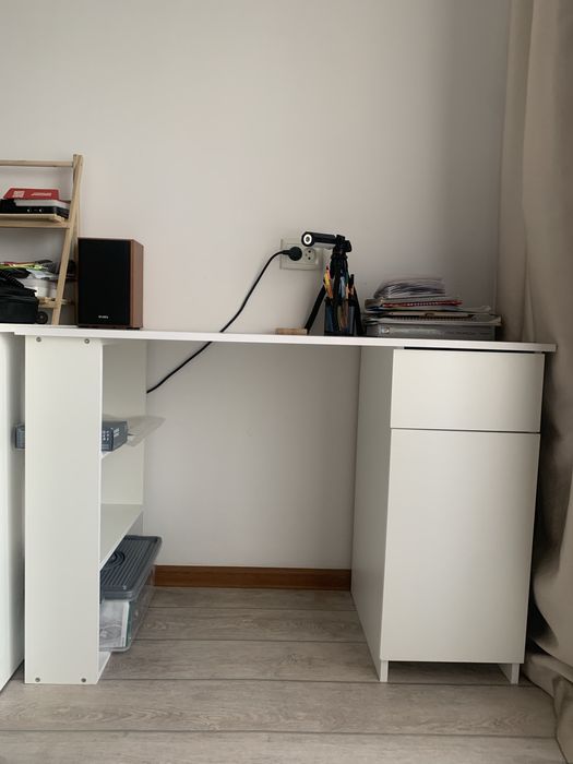 Стол рабочий или для ученика