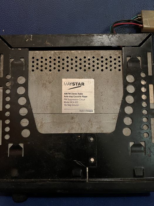 Lot radiocasetofoane auto de colecție